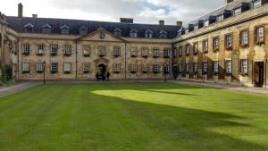 education program to achieve professional interpreter